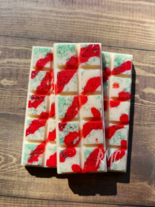 Christmas Tree Cake | Holiday Snap Bar Wax Melt